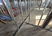 Строительство офиса 600 м2 в каркасном строении из сэндвич панелей